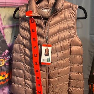 Stylish Pink Quilted Vest